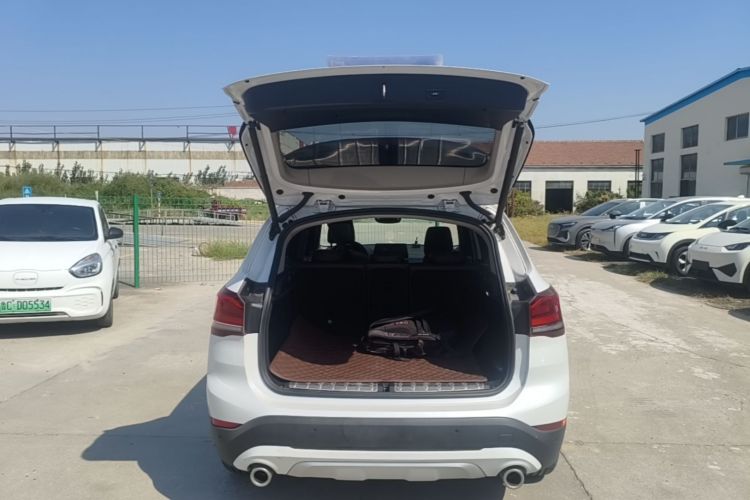 BMW X1 2023 car image #19