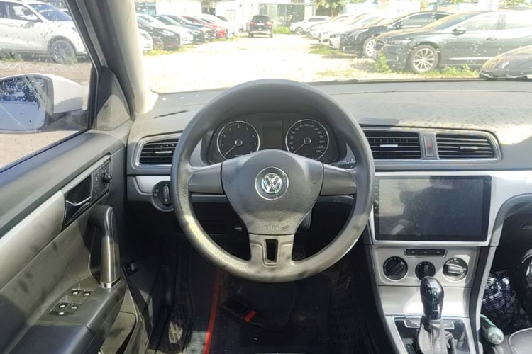Volkswagen Lavida 2015 car image #11