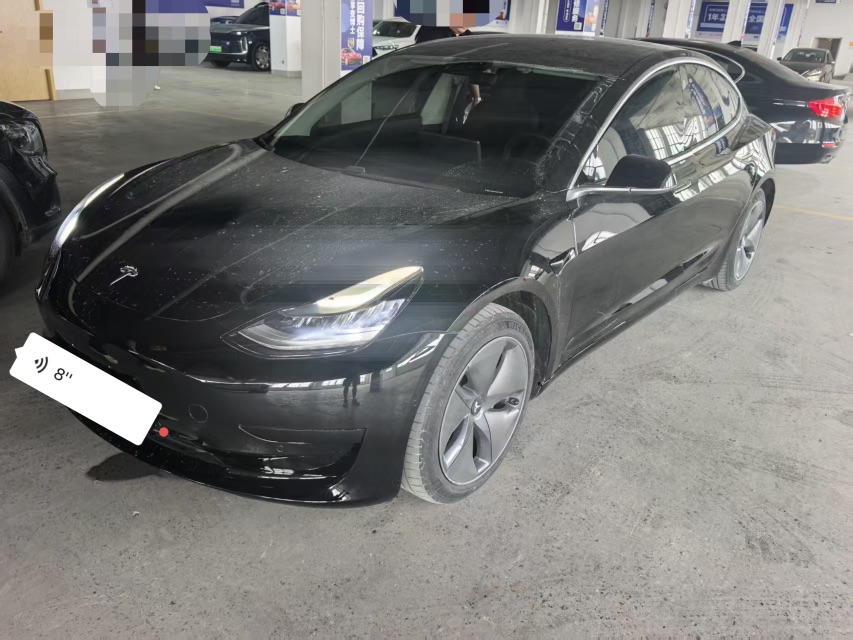 Tesla Model Y 2023 car image 