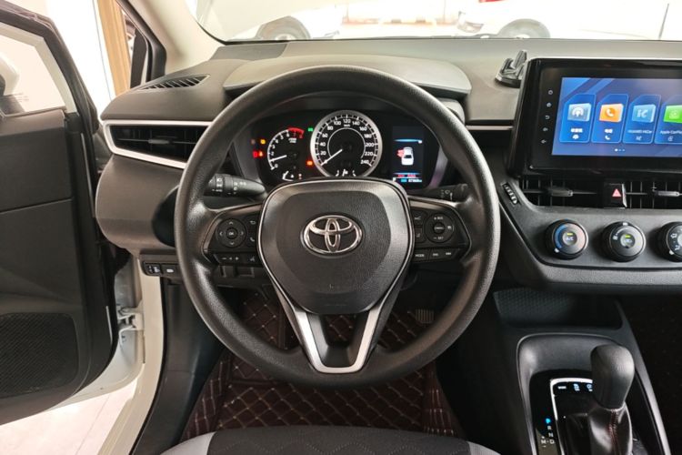 Toyota Corolla 2023 car image #11