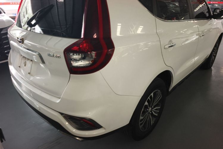 GEELY Vision X6 2019 car image #8