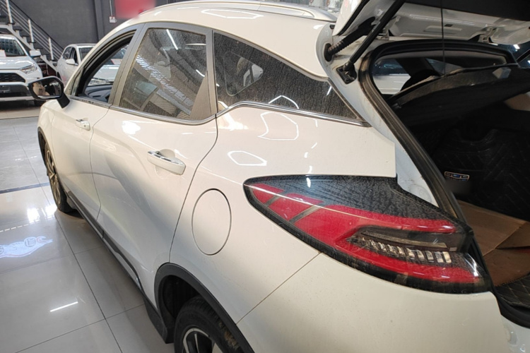 GEELY Emgrand S 2023 car image #5