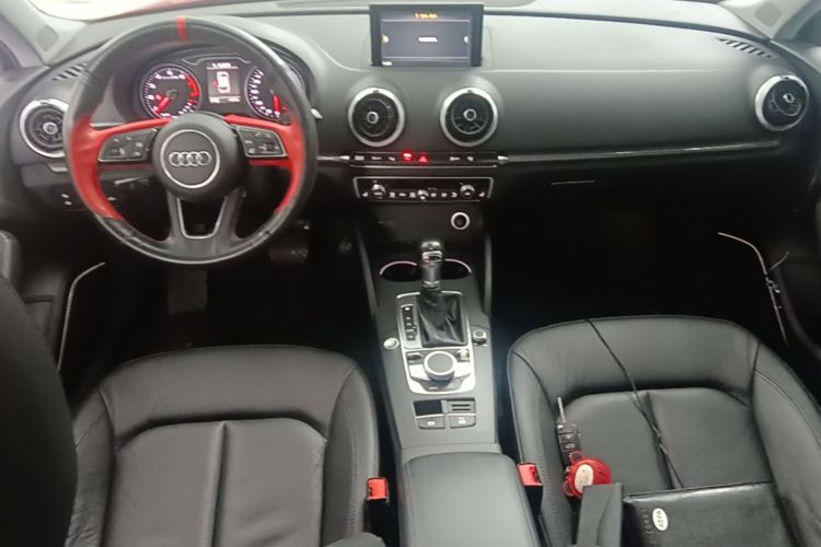 Audi A3 2017 car image #11
