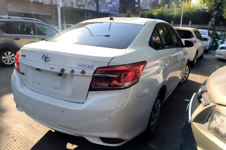 Toyota Vios 2017 imagem de carro #7