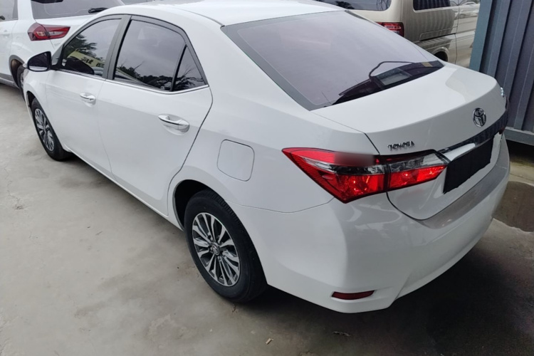 Toyota Corolla 2018 #5 Toyota Corolla 2018 car image #5