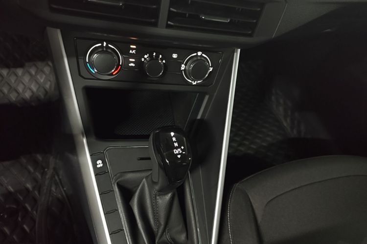 Volkswagen Polo 2023 #14 Volkswagen Polo 2023 car image #14