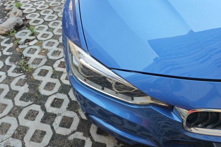 BMW 3 Series 2018 car image #8