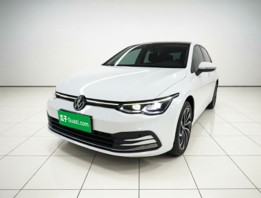 Volkswagen Golf 2023 car image 