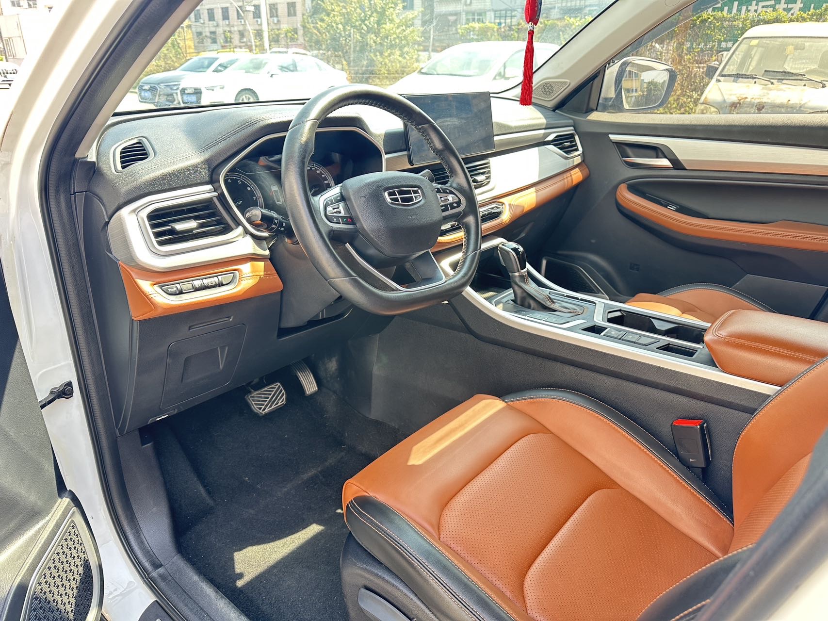 GEELY Vision X6 2020 imagen de coche #4