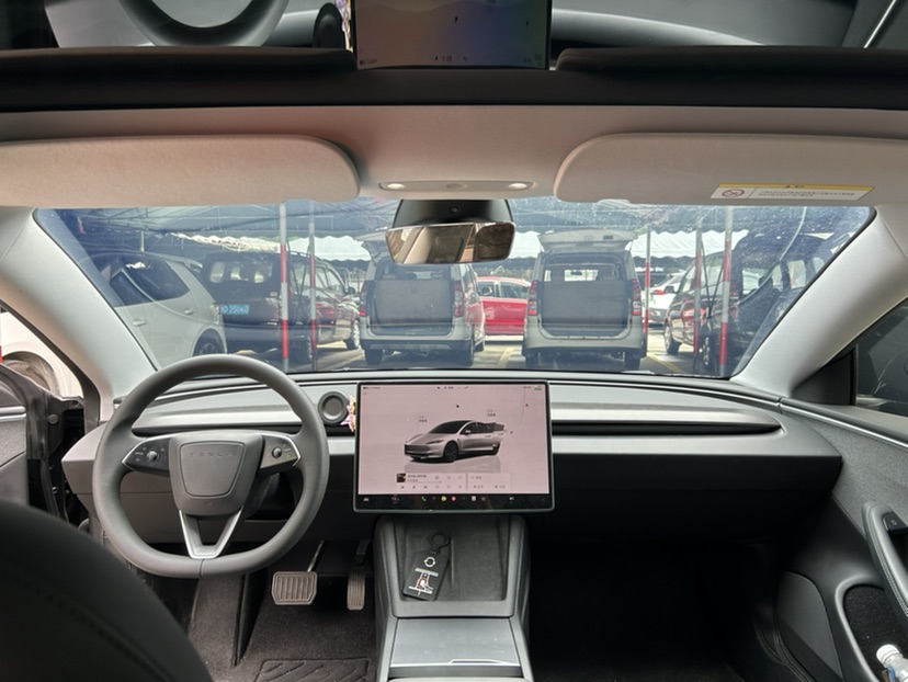 Tesla Model 3 2024 #4 Tesla Model 3 2024 car image #4