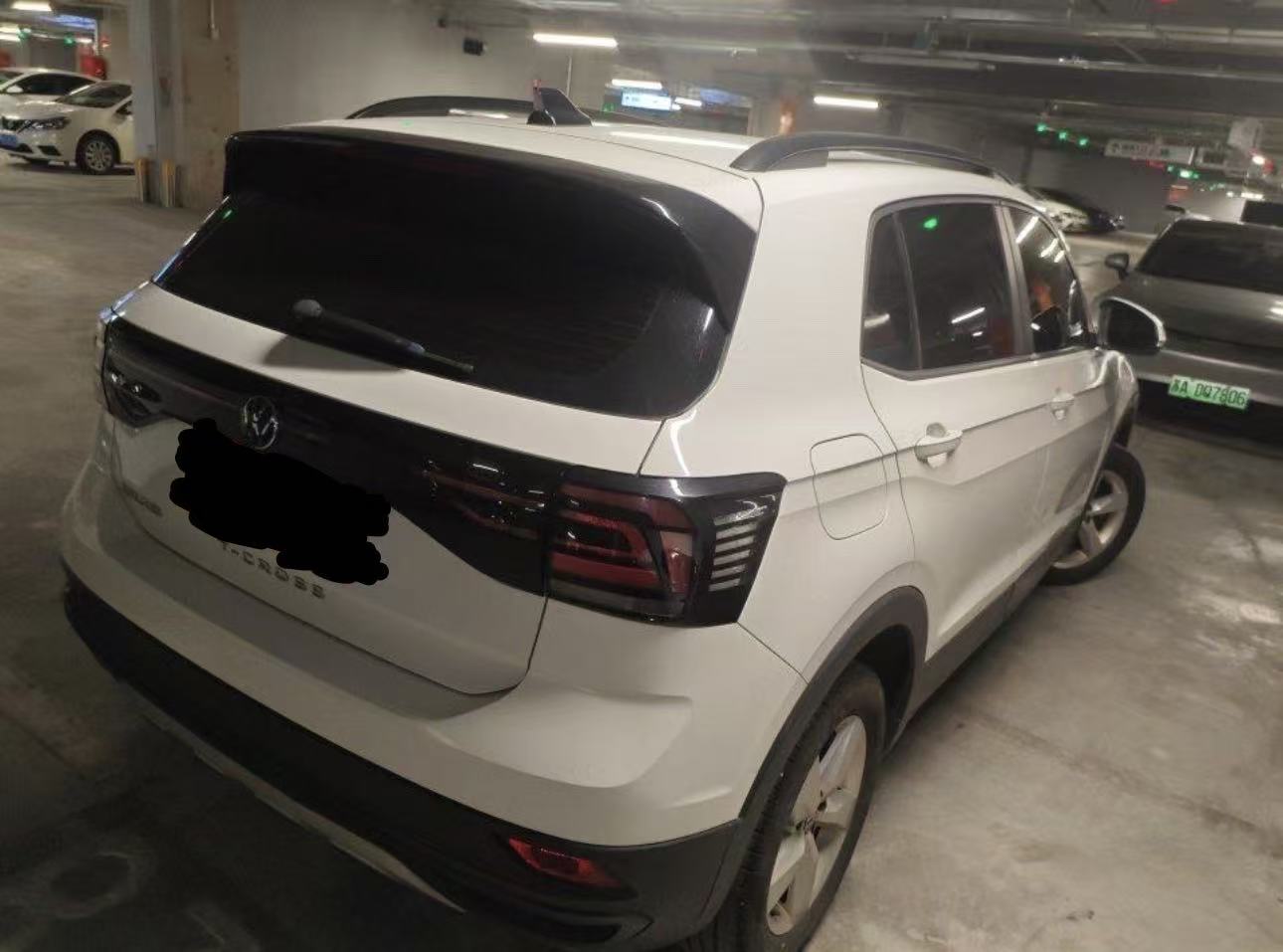 Volkswagen T-Cross 2023 imagen de coche #7
