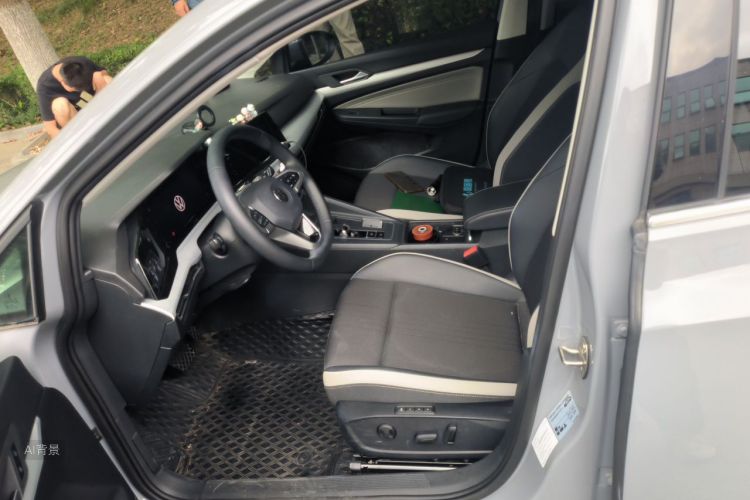 Volkswagen Golf 2023 #17 Volkswagen Golf 2023 صورة سيارة #17
