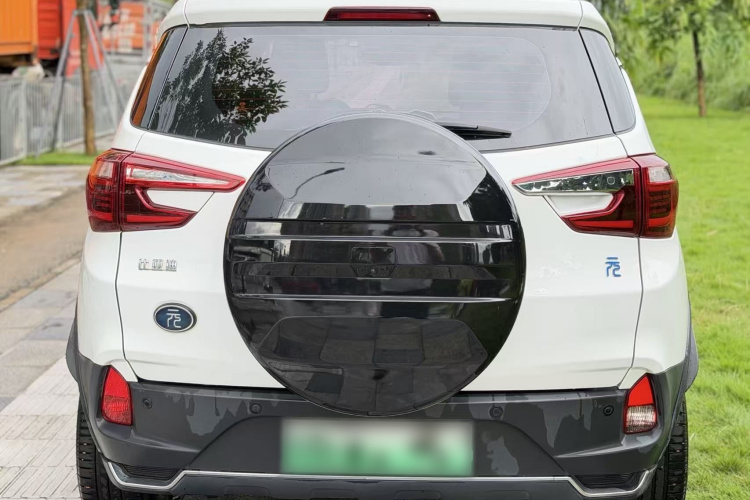 BYD Yuan New Energy 2019 #7 BYD Yuan New Energy 2019 car image #7