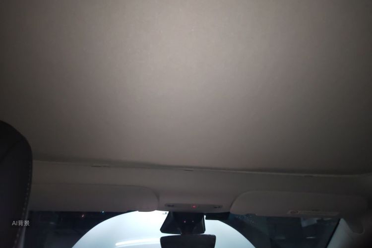 Tesla Model Y 2022 car image #20