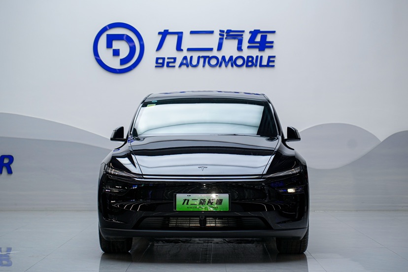Tesla Model Y 2026 #2 Tesla Model Y 2026 immagine di auto #2