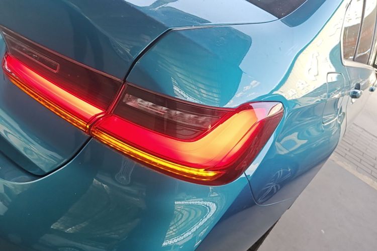 BMW 3 Series 2023 car image #8