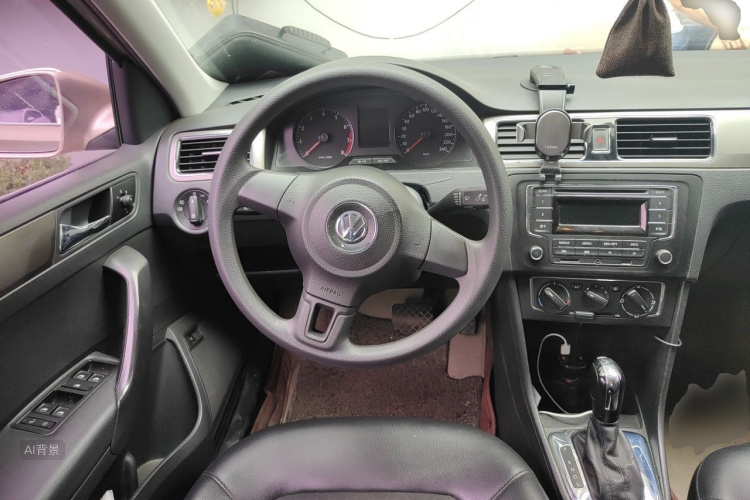 Volkswagen Santana 2015 car image #12