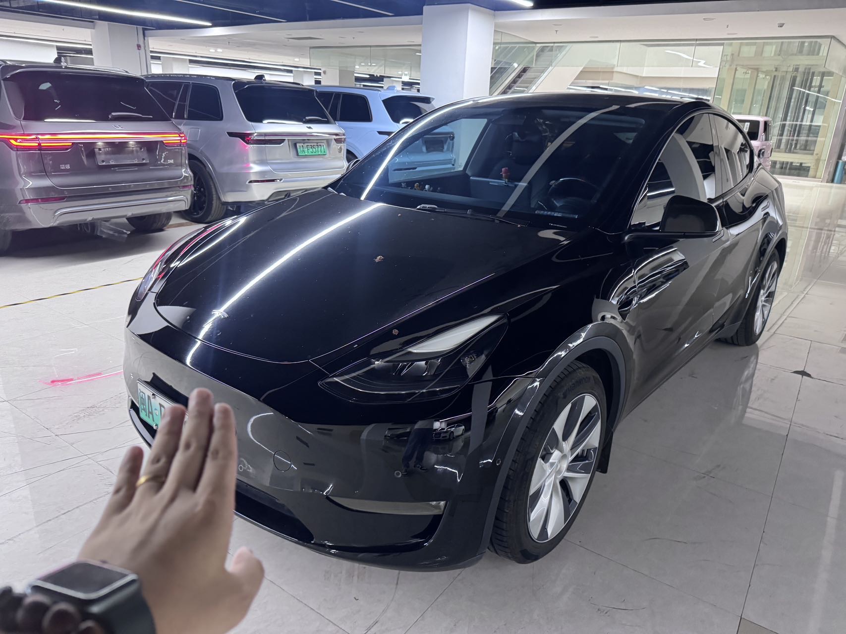 Tesla Model Y 2022 Tesla Model Y 2022 car image