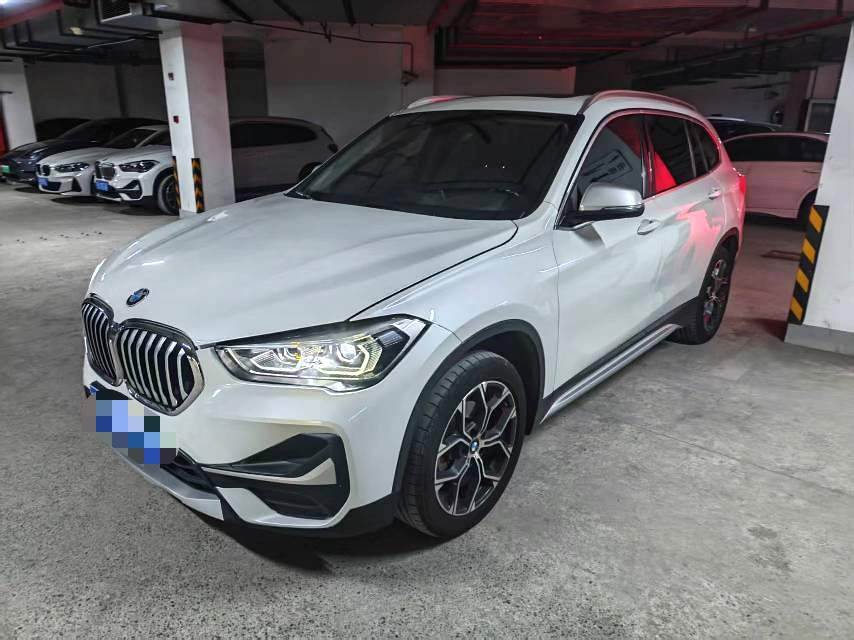 BMW X1 2022 BMW X1 2022 car image