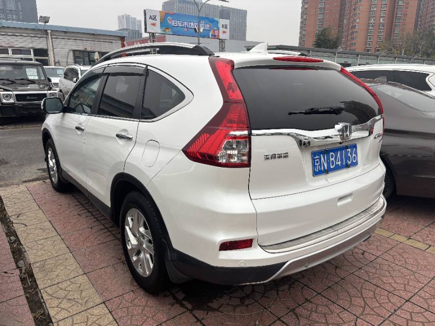 Honda CR-V 2015 #6 Honda CR-V 2015 صورة سيارة #6