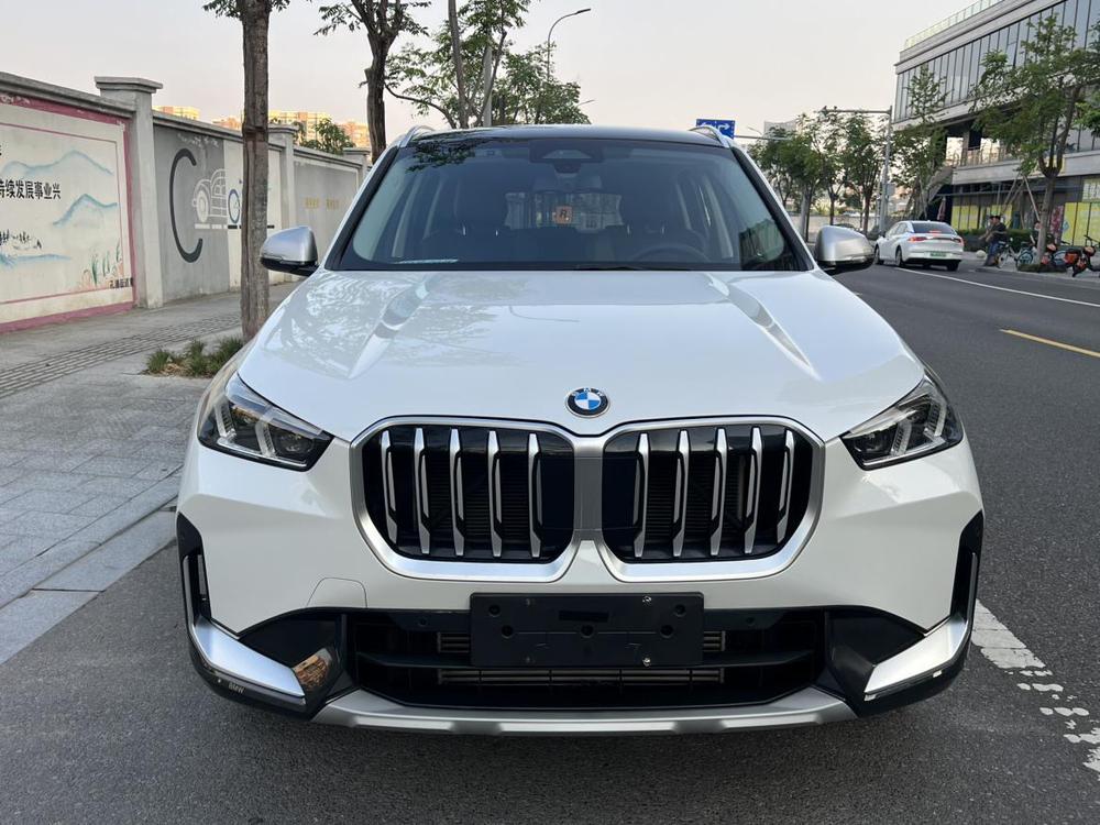 BMW X1 2024 #2 BMW X1 2024 car image #2