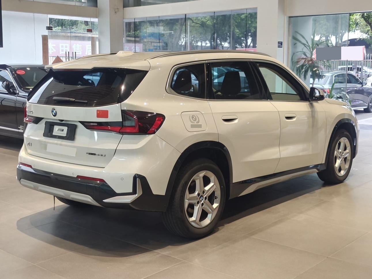 BMW X1 2023 car image #4