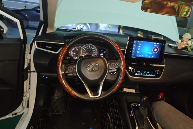Toyota Corolla 2020 car image #12