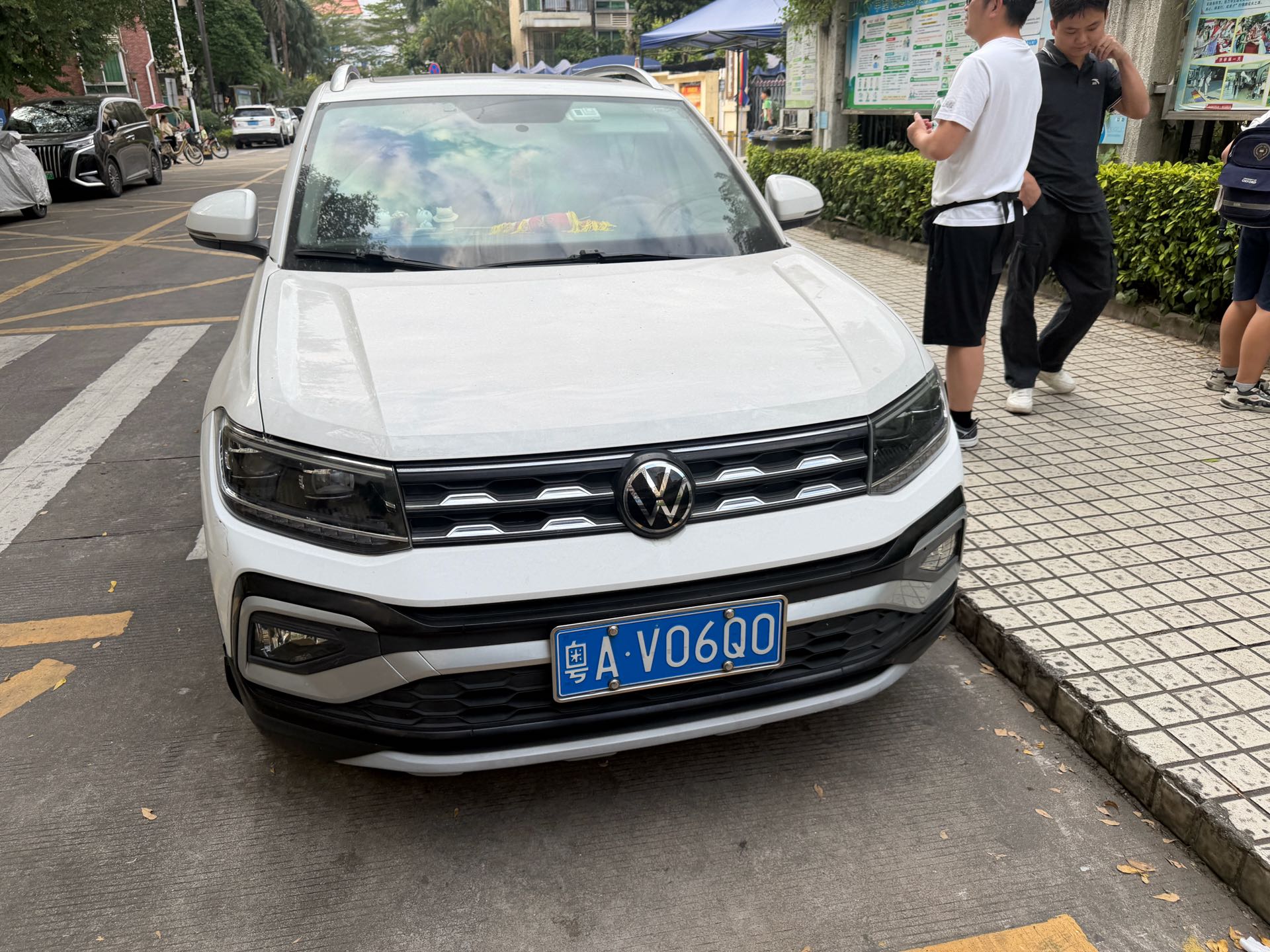 Volkswagen T-Cross 2021 #7 Volkswagen T-Cross 2021 صورة سيارة #7