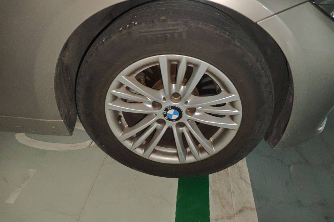 BMW 3 Series 2013 #9 BMW 3 Series 2013 car image #9