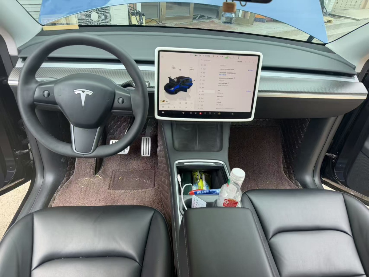 Tesla Model Y 2024 car image #4