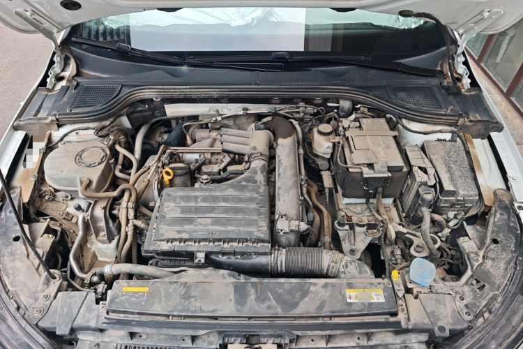 Volkswagen Golf 2023 #22 Volkswagen Golf 2023 car image #22