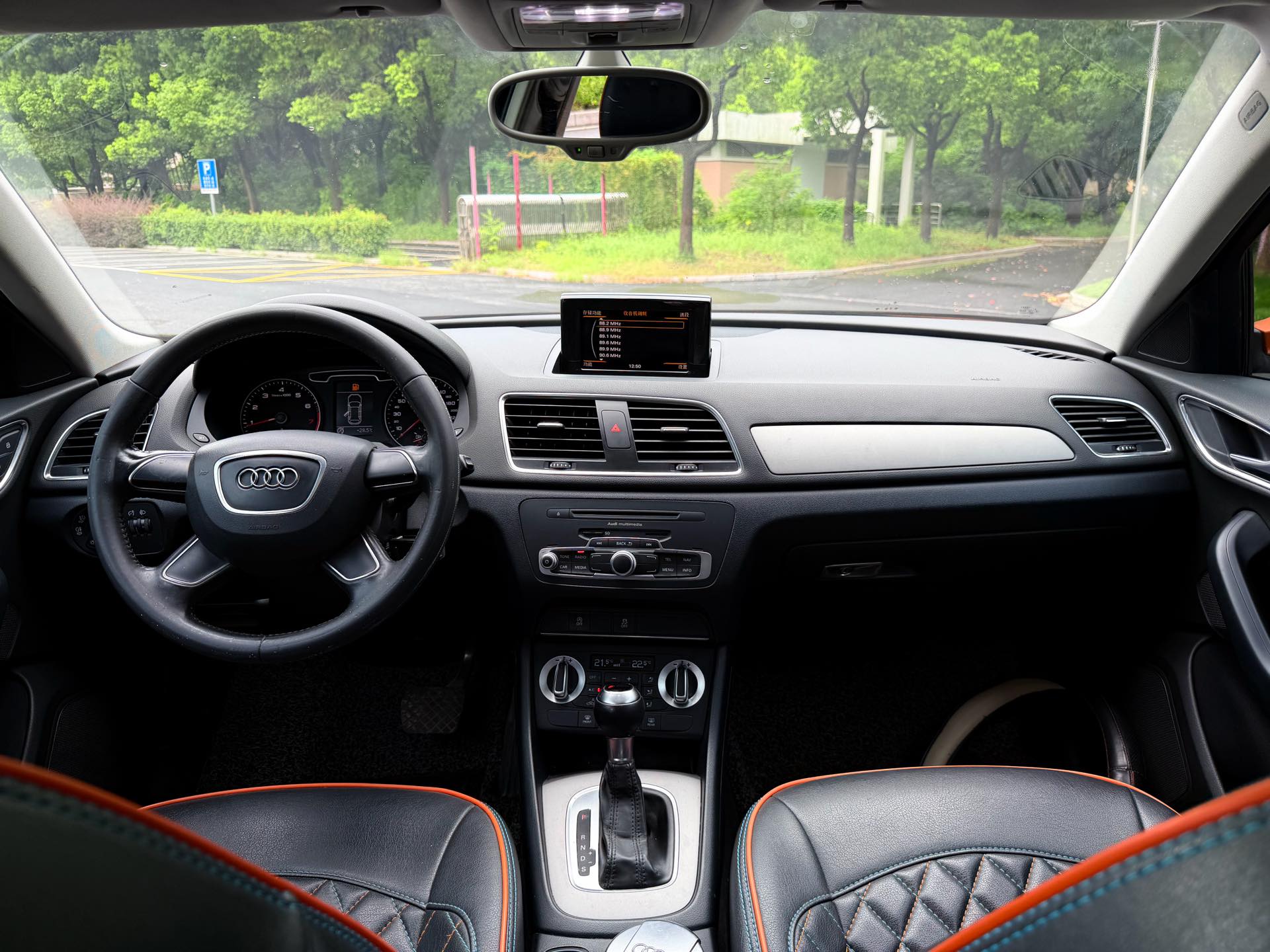Audi Q3 2013 #5 Audi Q3 2013 car image #5