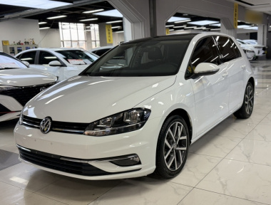 Volkswagen Golf 2020 Volkswagen Golf 2020 car image
