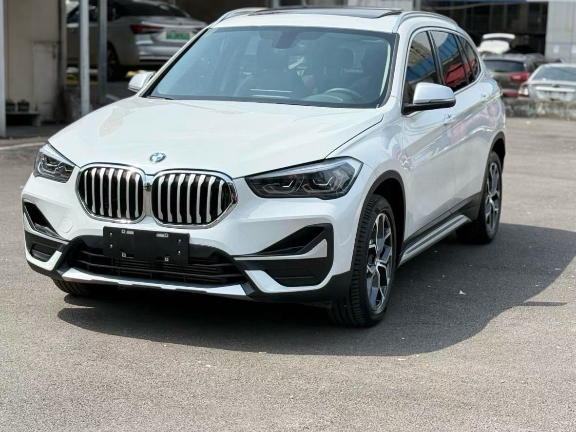BMW X1 2022 car image 