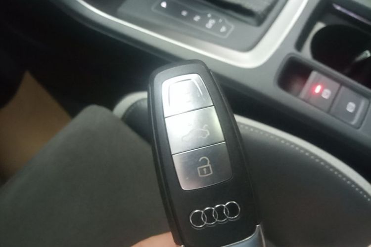 Audi Q3 2021 #14 Audi Q3 2021 car image #14