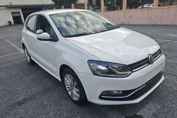 Volkswagen Polo 2015 #6 Volkswagen Polo 2015 car image #6