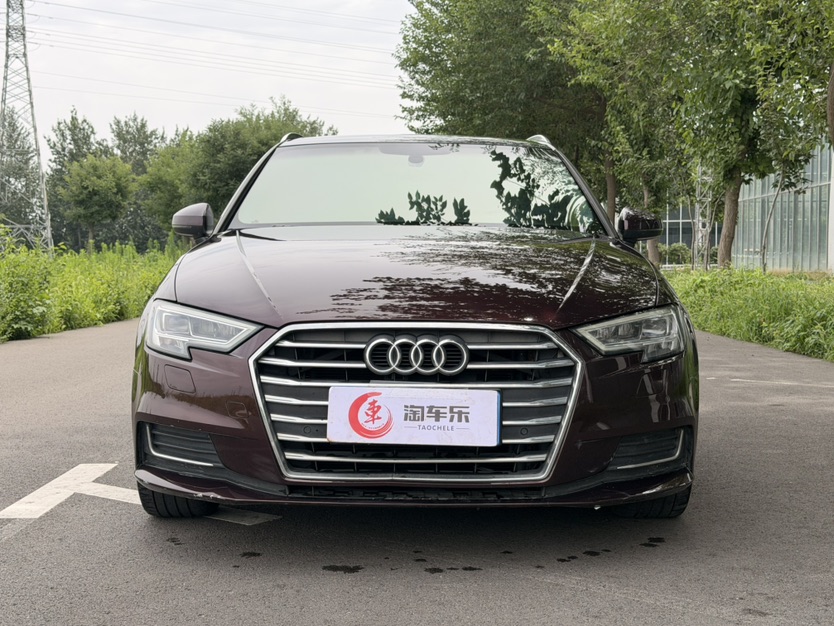 Audi A3 2019 immagine di auto #2