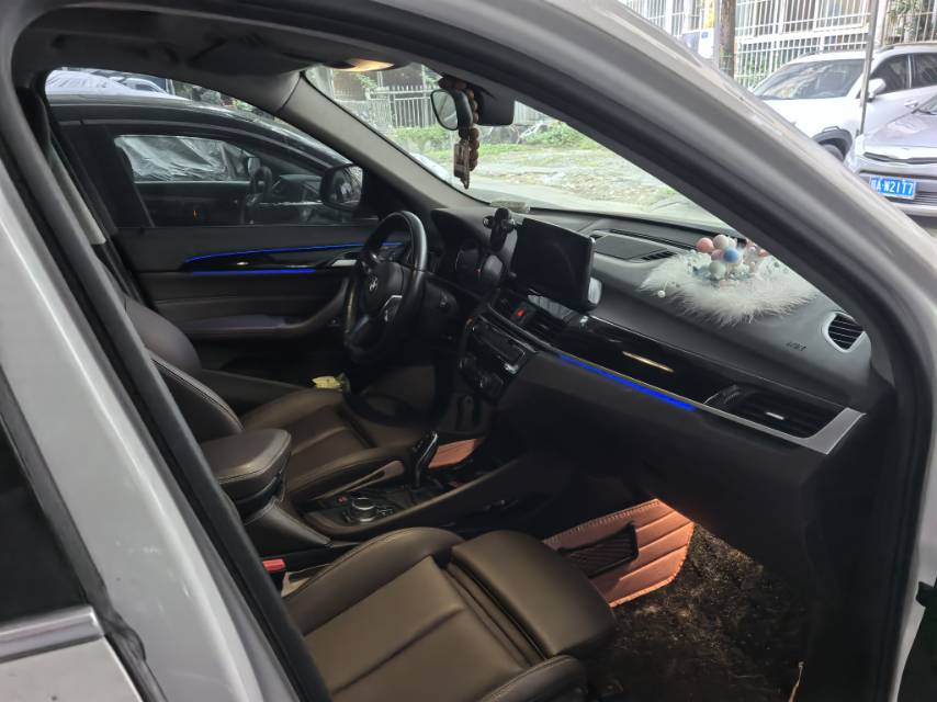 2023 car image #4