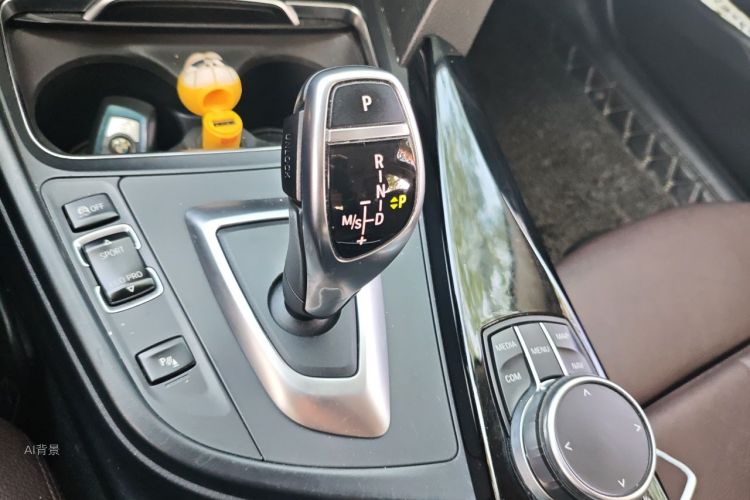 BMW 3 Series 2019 #16 BMW 3 Series 2019 imagen de coche #16