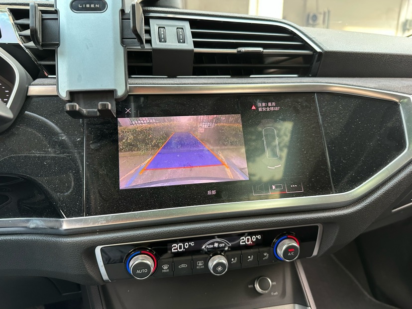 Audi Q3 2019 #9 Audi Q3 2019 car image #9