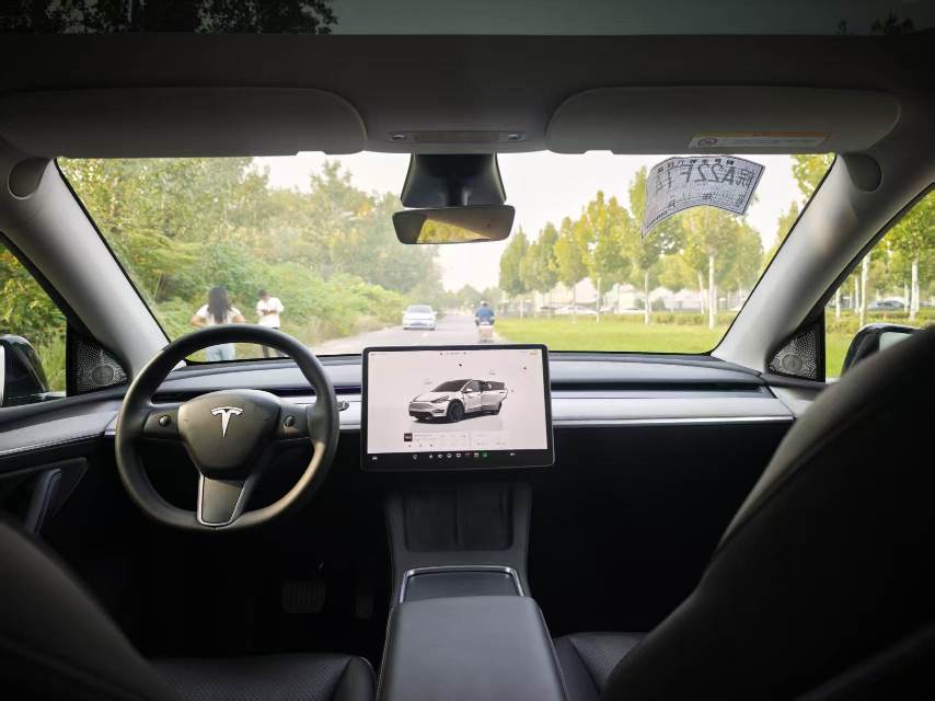 Tesla Model Y 2024 #5 Tesla Model Y 2024 imagem de carro #5