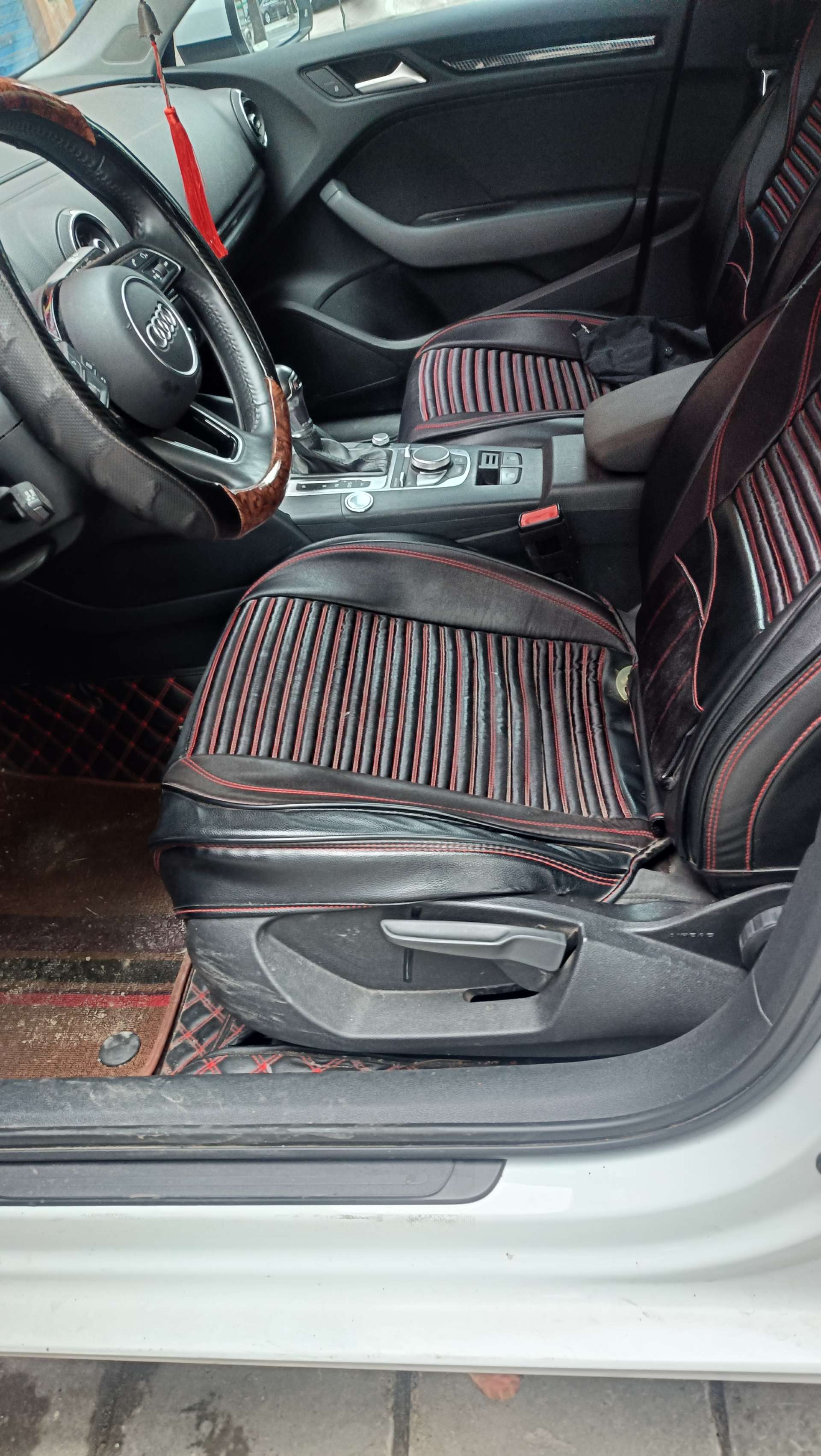 Audi A3 2020 car image #2