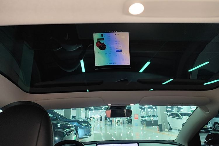 Tesla Model 3 2020 #18 Tesla Model 3 2020 car image #18