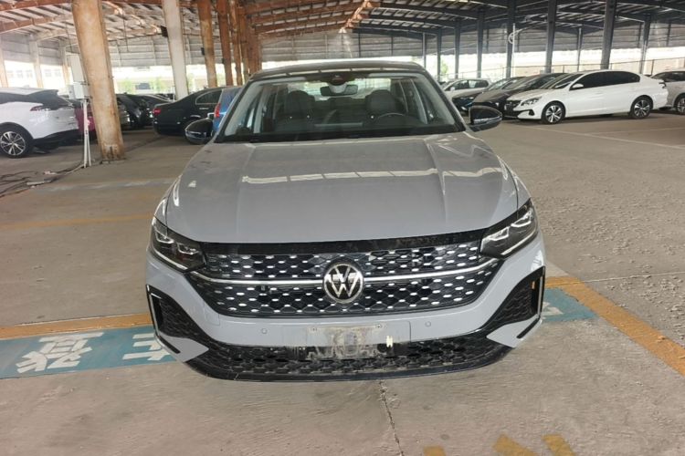 Volkswagen Lavida 2023 car image #3