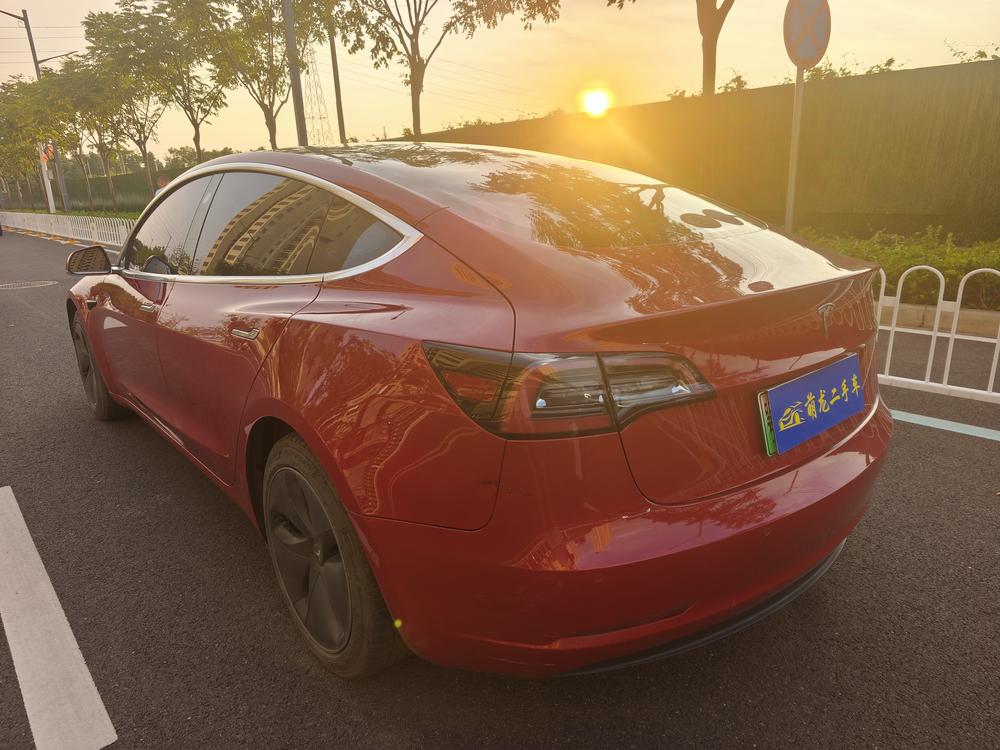 Tesla Model 3 (Imported) 2019 #4 Tesla Model 3 (Imported) 2019 car image #4