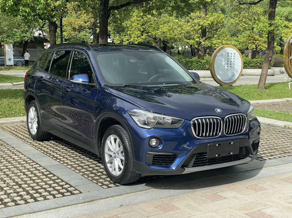 BMW X1 2019 #3 BMW X1 2019 car image #3
