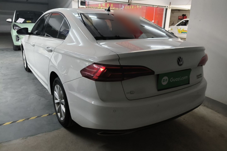 Volkswagen Bora 2021 car image #5