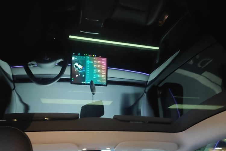 Tesla Model Y 2024 #18 Tesla Model Y 2024 car image #18