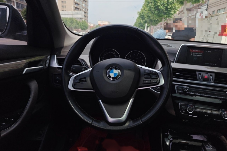 BMW X1 2018 #15 BMW X1 2018 car image #15