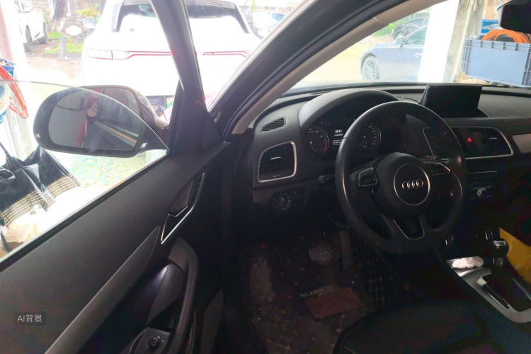 Audi Q3 2018 #18 Audi Q3 2018 car image #18